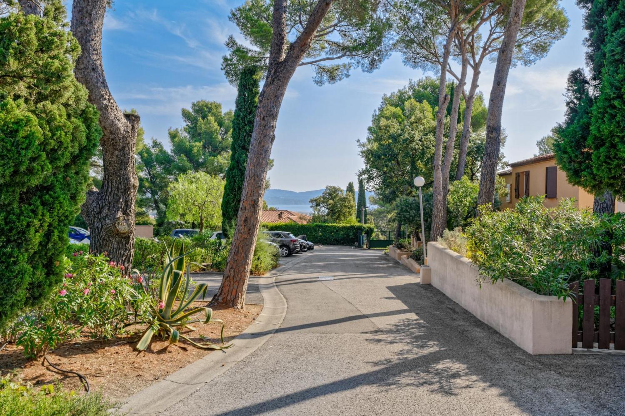 Residence Partenaire Le Domaine De Garlande Cavalaire-sur-Mer Kültér fotó